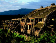 luxury hotel in Ngorongoro dSerengeti plains signature Journey